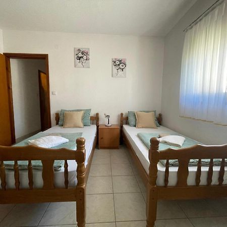 Apartments Mira Neum Εξωτερικό φωτογραφία