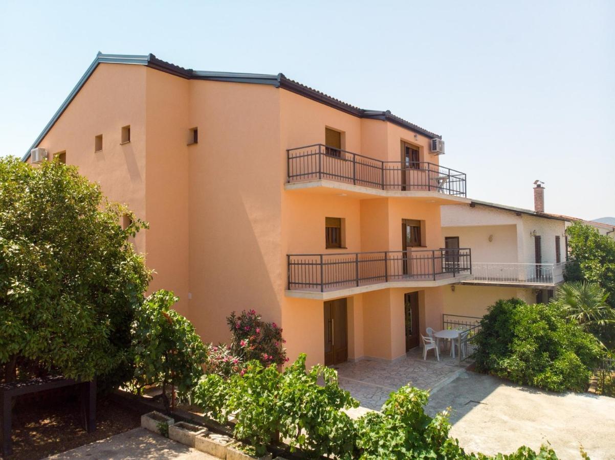 Apartments Mira Neum Εξωτερικό φωτογραφία
