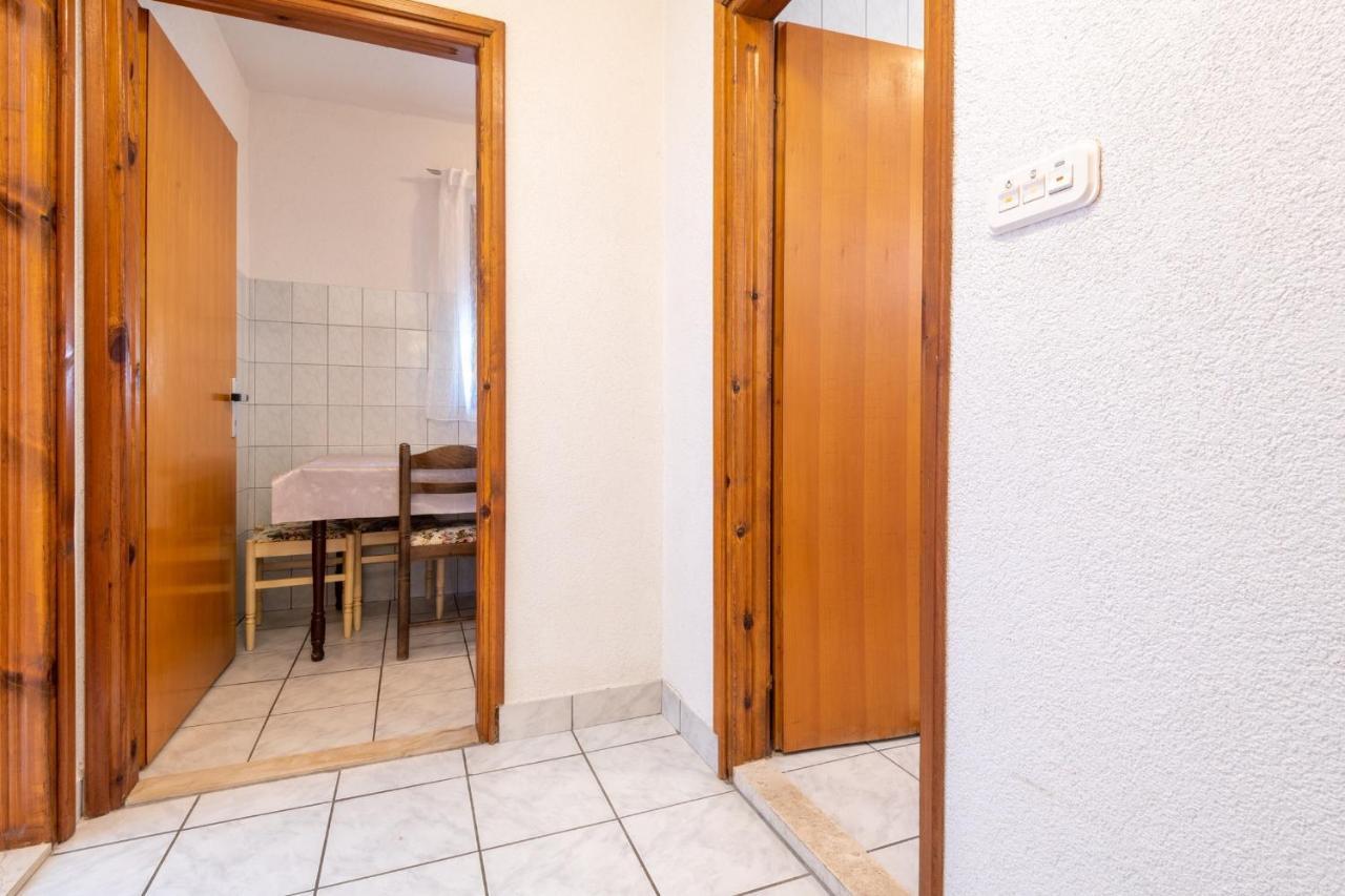 Apartments Mira Neum Εξωτερικό φωτογραφία