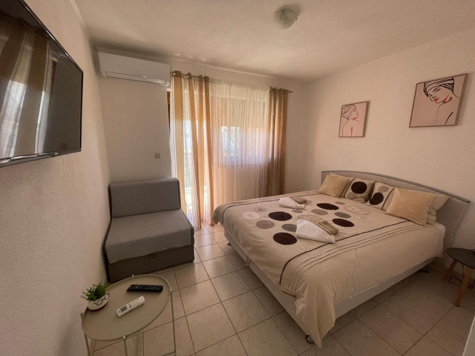 Apartments Mira Neum Εξωτερικό φωτογραφία